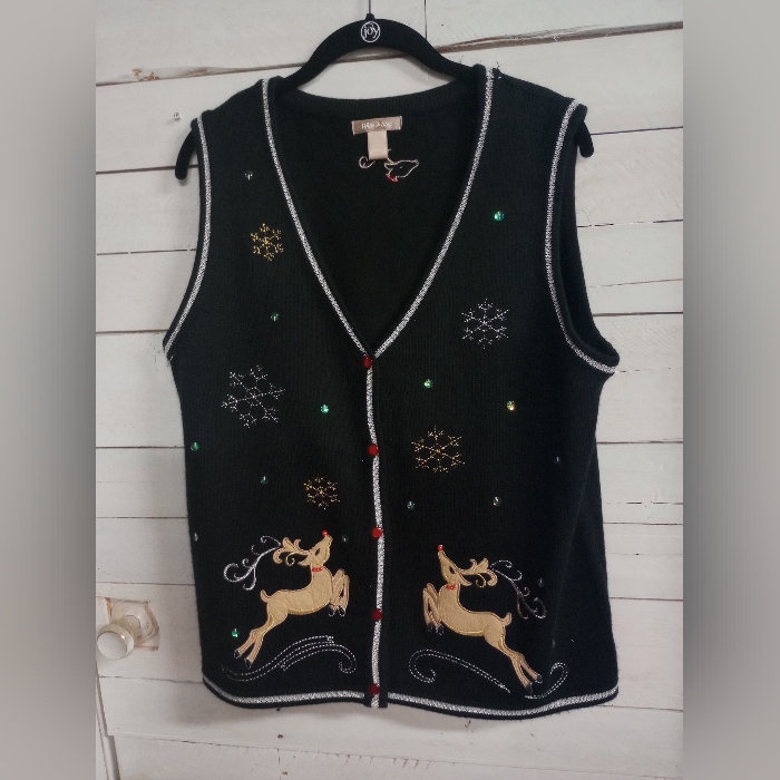 Clearance White Stag Reindeer Black Vest Large Ugly Christmas Sweater *